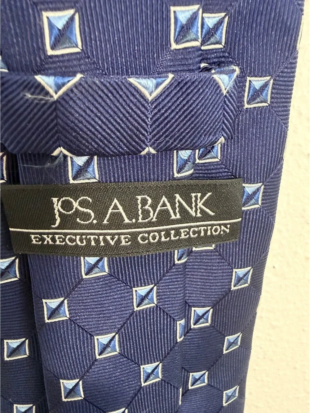 Jos. A. Bank details 014
